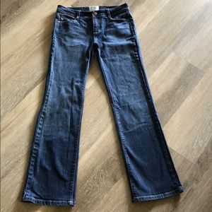 White House Black Market Blanc Jeans Size 28